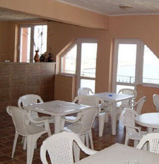 Breakfast room with sea view windows